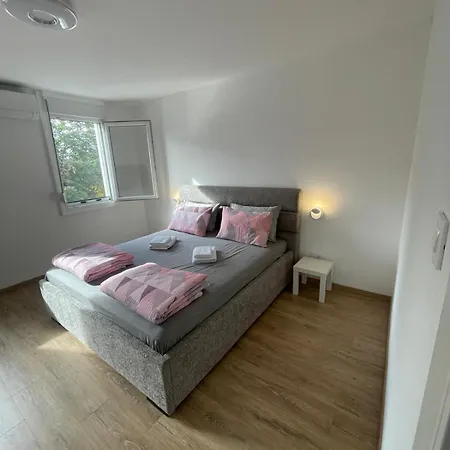 Sollemio Apartment *